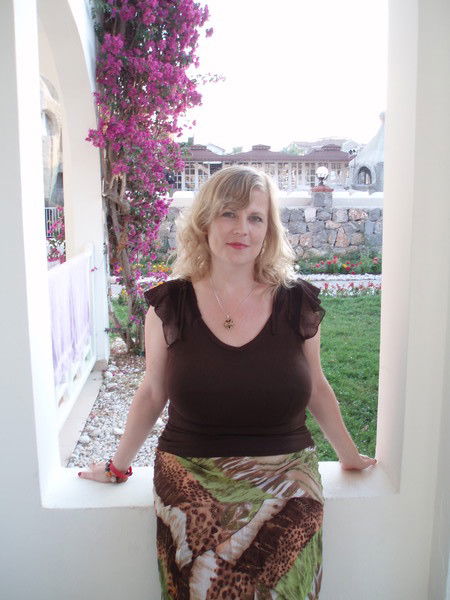 Лена Жаховская