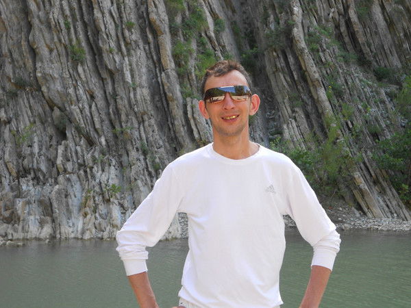 Руслан Хасанов