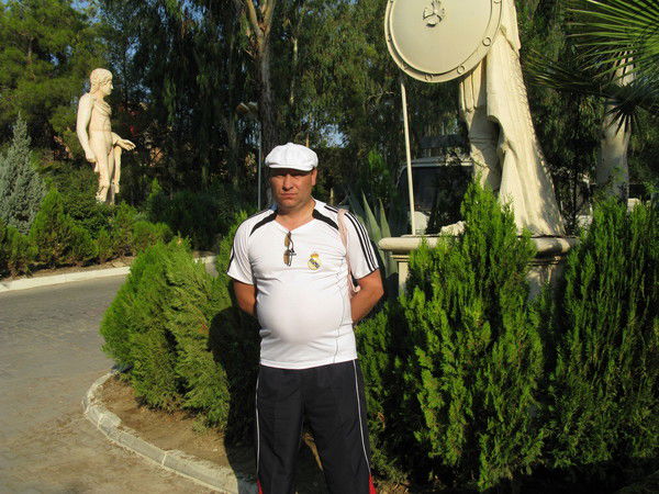 Юра Калашников