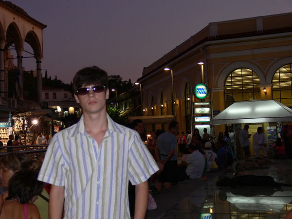 Александр Николаев