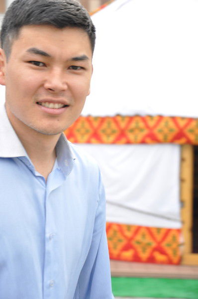 Арман Омаров