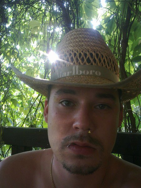 Илья Канунников