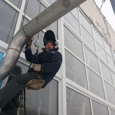 Виктор Манжурин