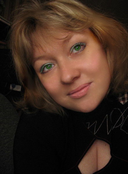 Алёна Леоненко