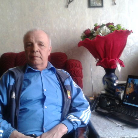 Анатолий Коренков