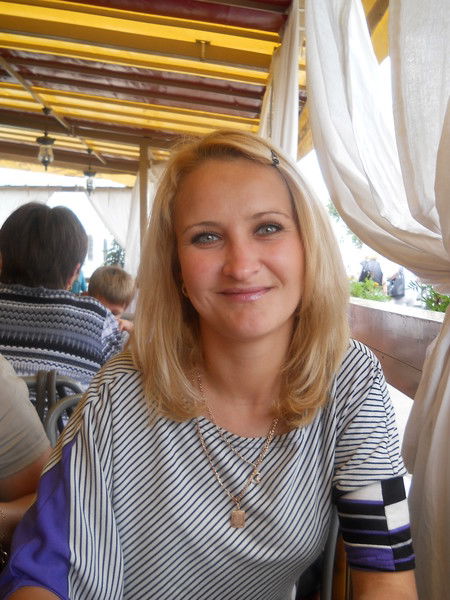 Лена Луговина