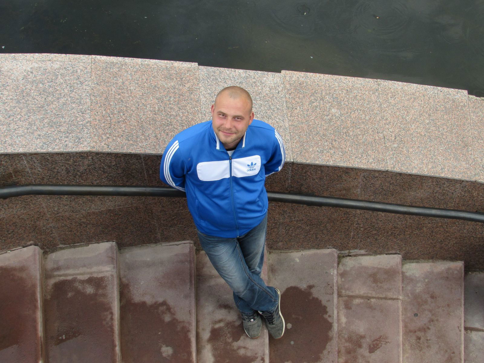 Владимир Белов