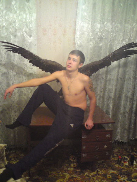 Антон Коваленко