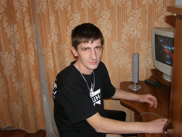 Евгений Лавренков