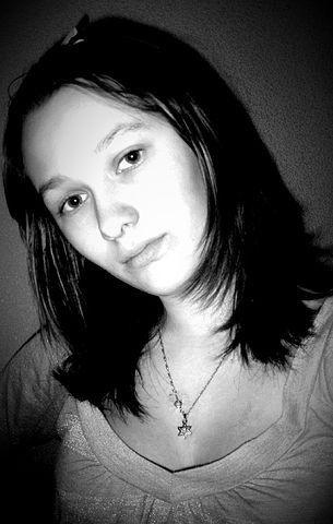 Влада Хахалова