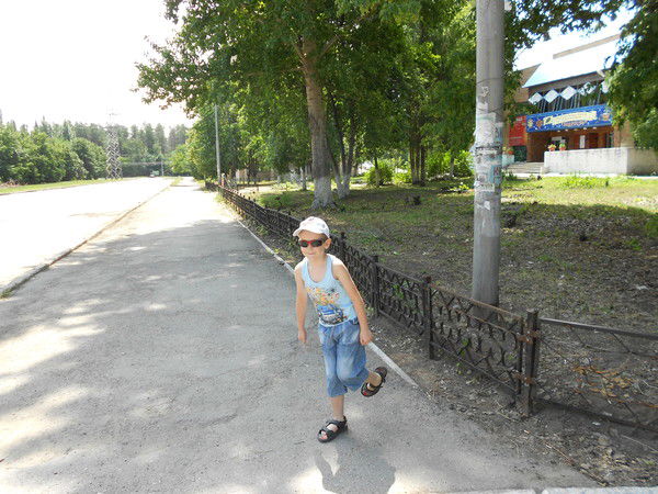 Антон Гусев