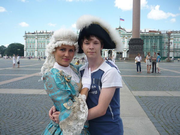 Евгений Халилов