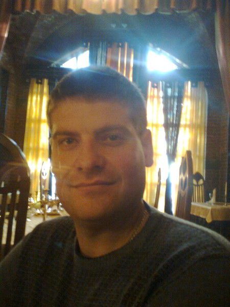 Олег Задворнов