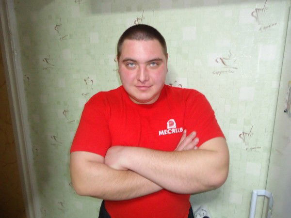 Руслан Олейник