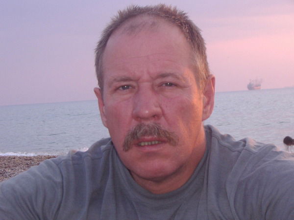 Гена Пузанов