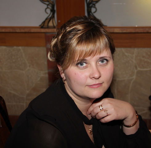 Елена Тесакова