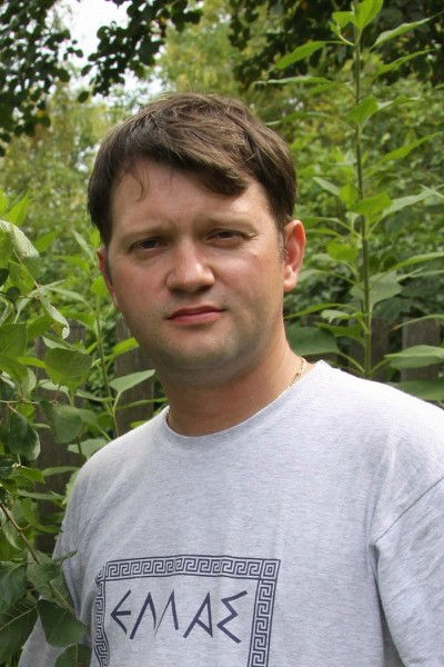 Леонид Белов