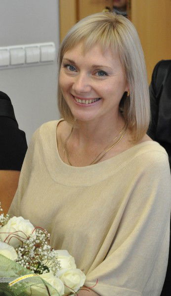 Елена Старилова