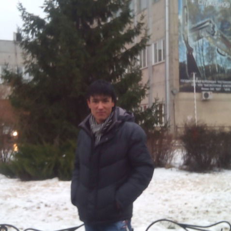 Максим Султанович