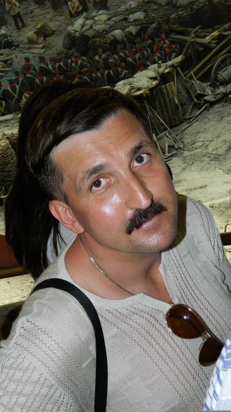 Сергей Овчаренко