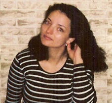 Алена Карая