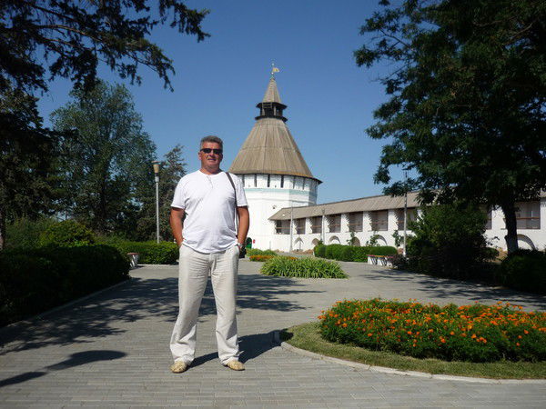 Александр Ковалев