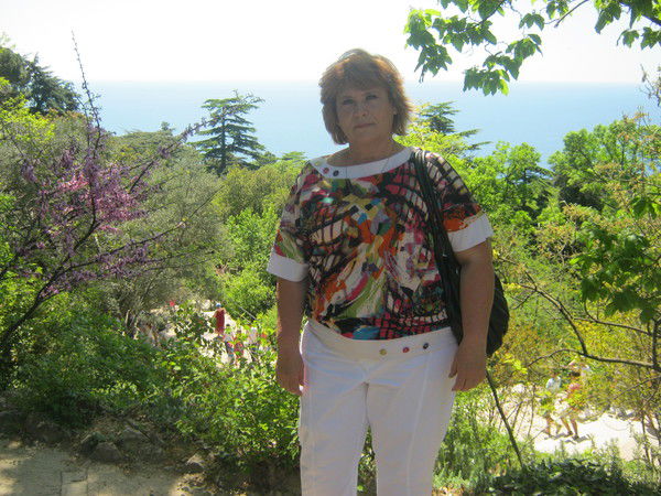 Нина Cоколова