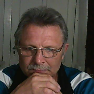 Юрий Бражников