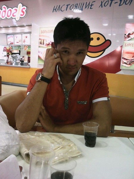 Жигит Эн Жонокой