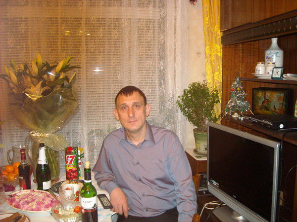 Александр Давиденко