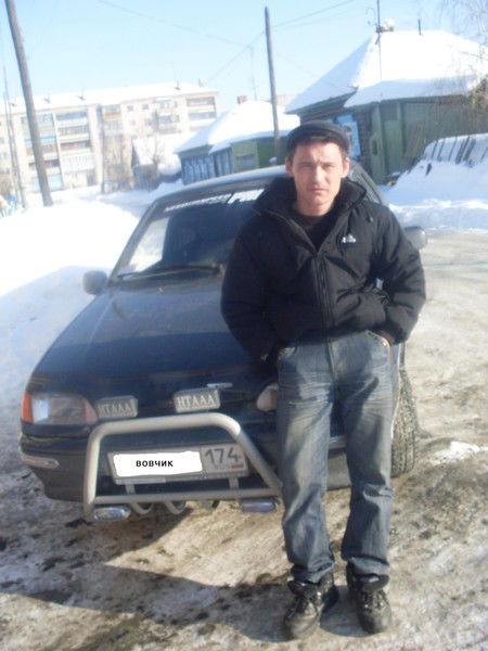 Владимир Петров