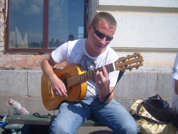 Сергей Неустроев