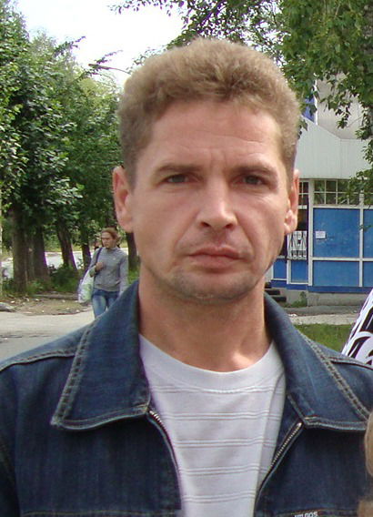 Андрей Саков
