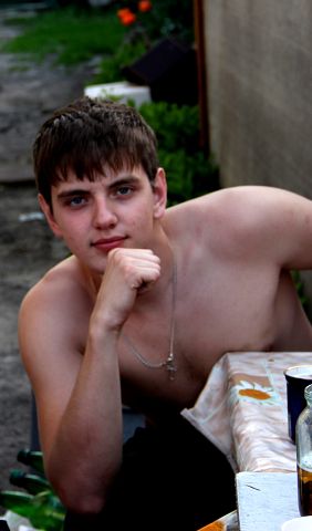 Антон Богатов