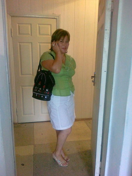 Айнур Жексеналиева