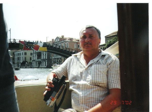 Андрей Шуллер