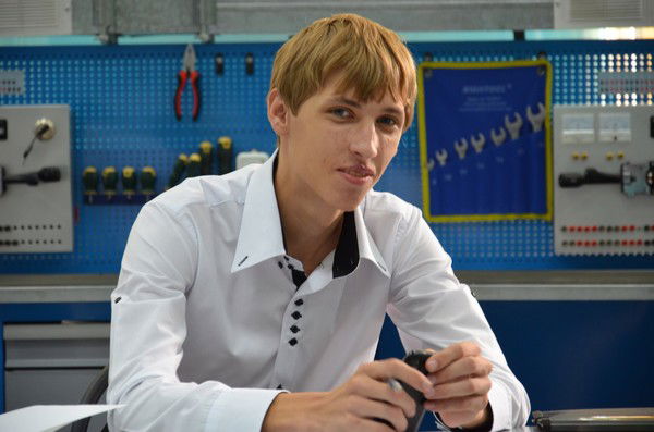 Александр Андреев