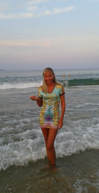 Наташа Мельникова