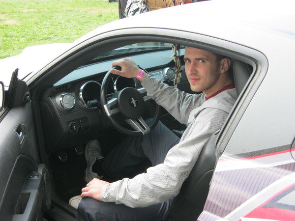 Гена Лебедевич