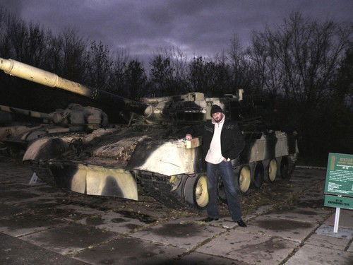 Шония Тенгиз