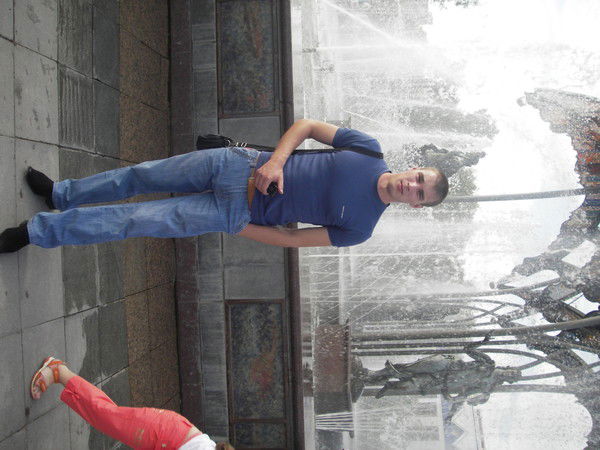 Андрей Ушаков