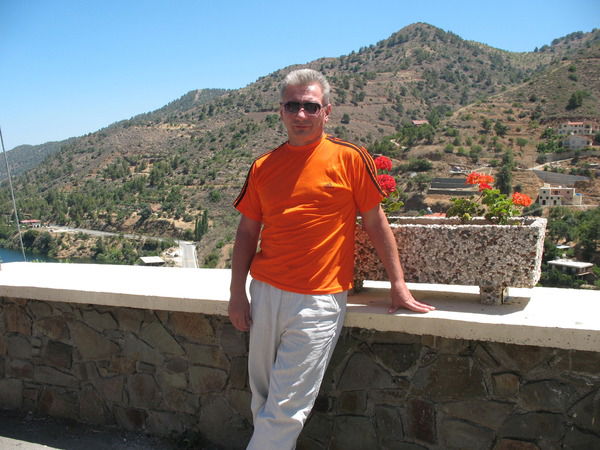 Владимир Исаев