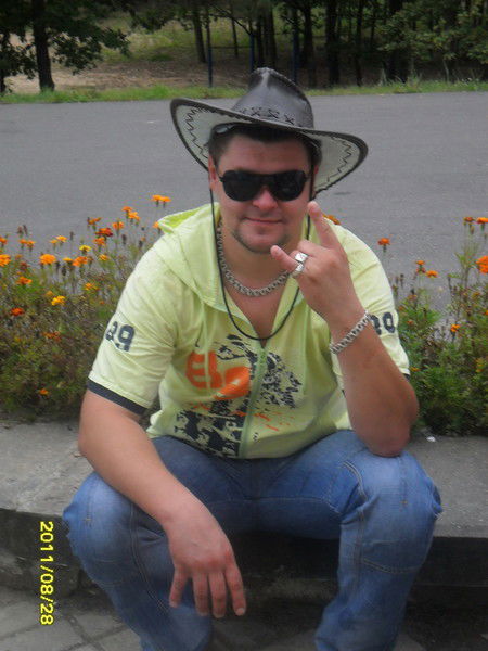 Дима Тиханович