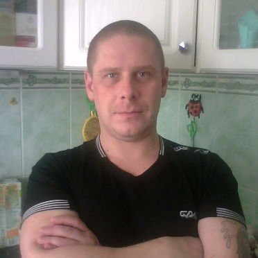 Денис Никонов