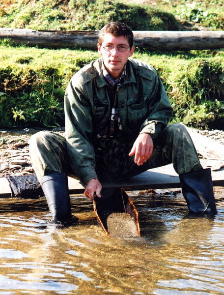 Константин Мельников