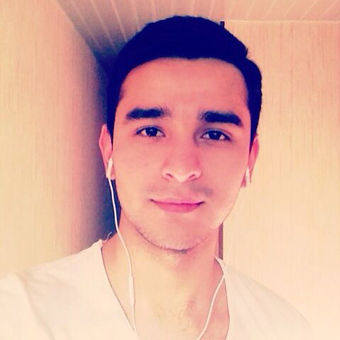 Ислам Окилжанов