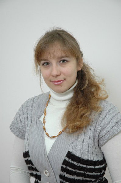 Надя Томілова