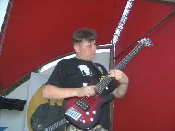 Славик Симонов