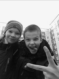 Леонид Островский