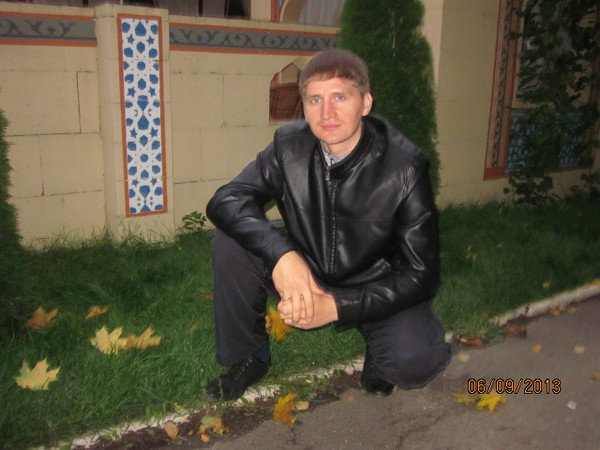 Сергей Комаров
